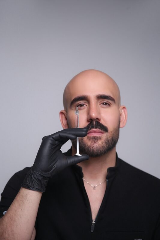 Dr. Randall Herrera